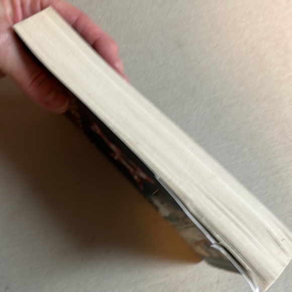 📚2/$6  Clariel: The Lost Abhorsen #4 in The Old Kingdom Series - Picture 4 of 12